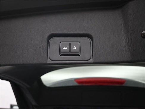 New 2026 Nissan Rogue SV image 39