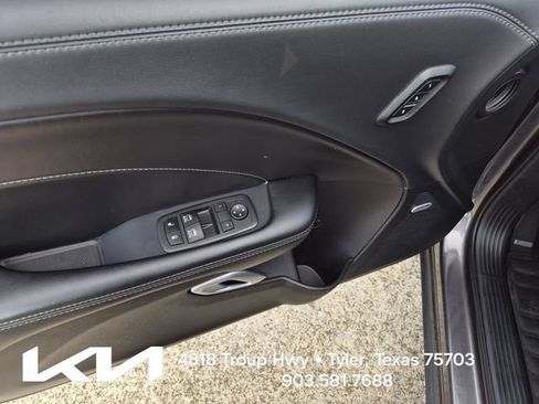 Used 2022 Dodge Challenger R/T Scat Pack RWD image 23