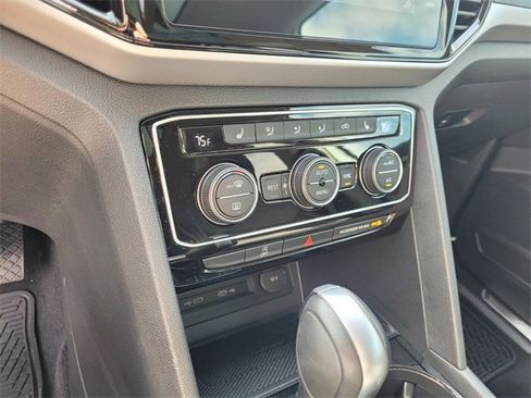Used 2023 Volkswagen Atlas SE w/ Panoramic Sunroof Package image 27