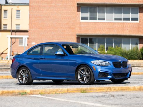 Used 2016 BMW 228i Coupe image 6