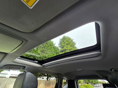 Used 2022 Honda CR-V EX-L image 41