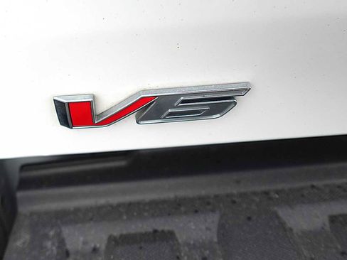 Used 2022 GMC Canyon AT4 w/ Trailering Package image 10