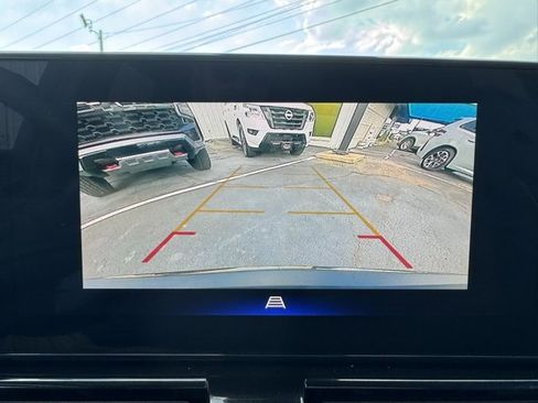 Used 2024 Chevrolet TrailBlazer ACTIV w/ Driver Confidence Package image 10