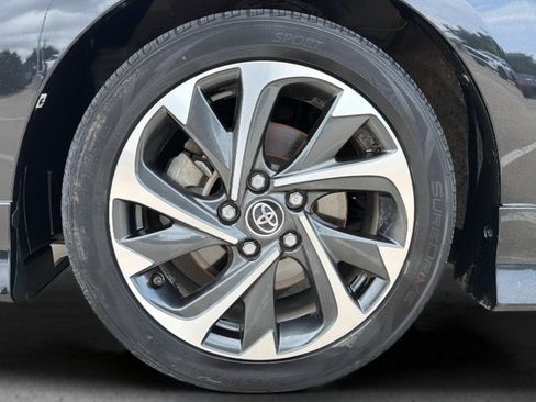 Used 2018 Toyota Corolla iM w/ Carpet Mat Package (TMS) FWD image 23