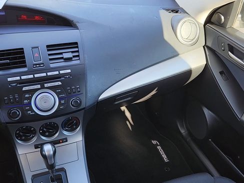 Used 2010 MAZDA MAZDA3 s Sport image 6