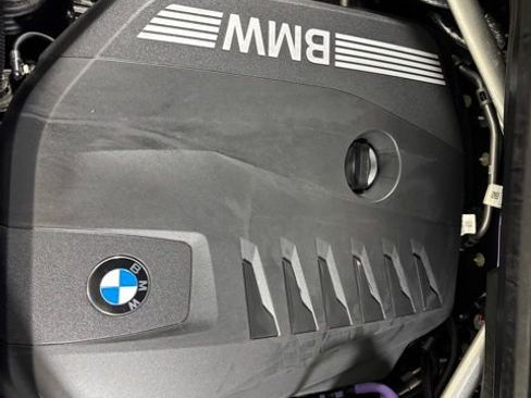 Used 2024 BMW X5 xDrive40i w/ Premium Package image 24