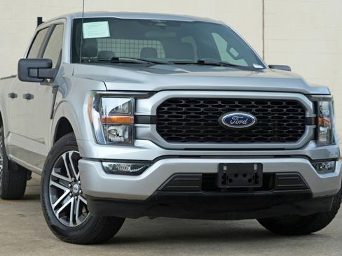 Used 2023 Ford F150 Lariat RWD image 2