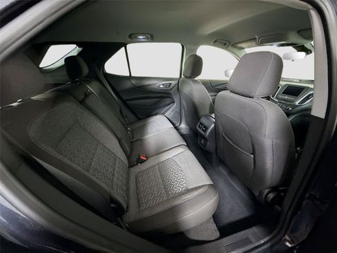 Used 2023 Chevrolet Equinox LT AWD/4WD image 18