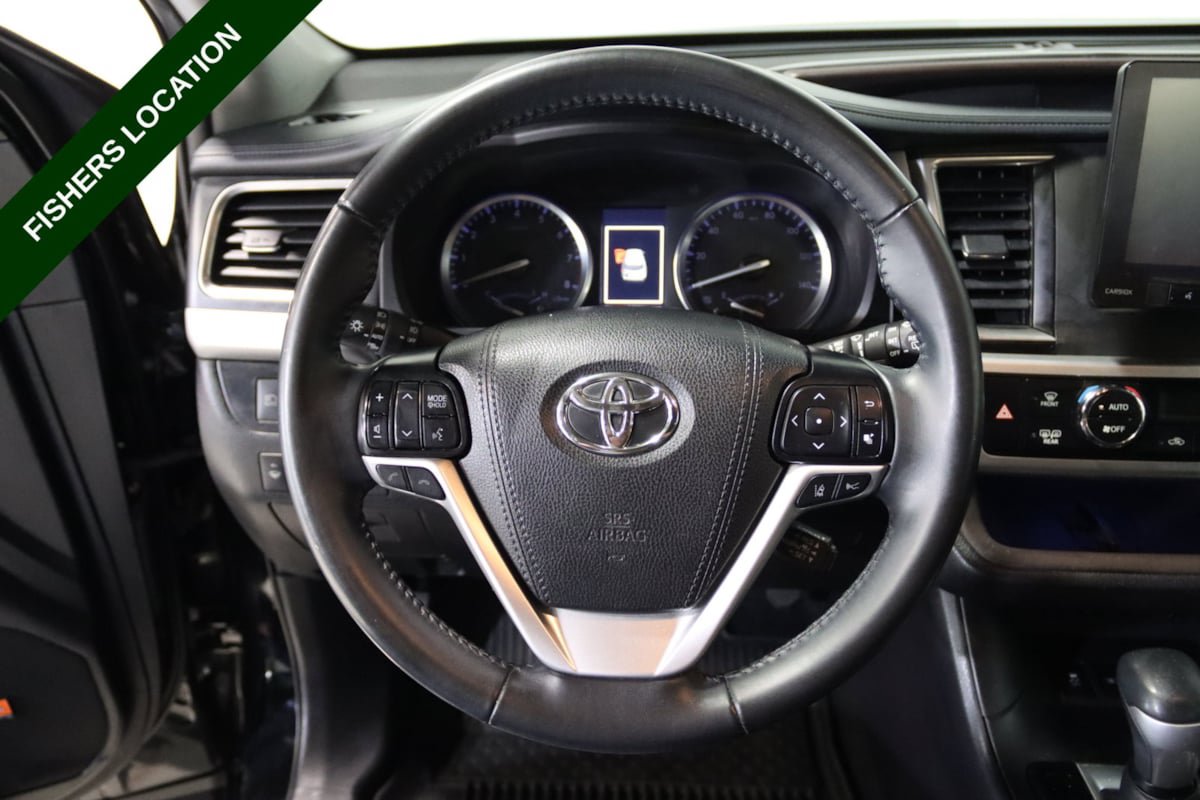 Used 2019 Toyota Highlander Limited AWD/4WD image 37