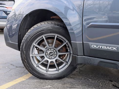 Used 2014 Subaru Outback 2.5i Limited w/ Moonroof Package image 14