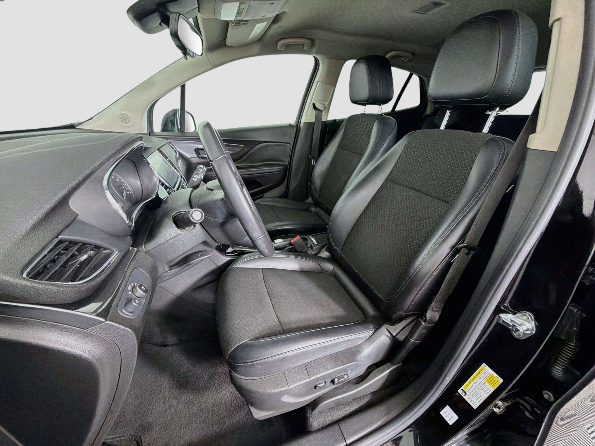 Used 2019 Buick Encore Preferred FWD image 13