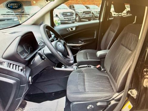 Used 2021 Ford EcoSport SE FWD image 5