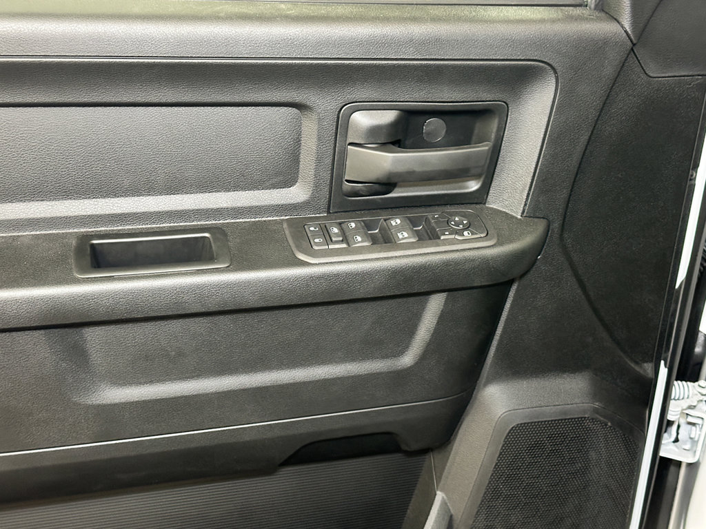 New 2026 RAM 2500 Tradesman AWD/4WD image 19