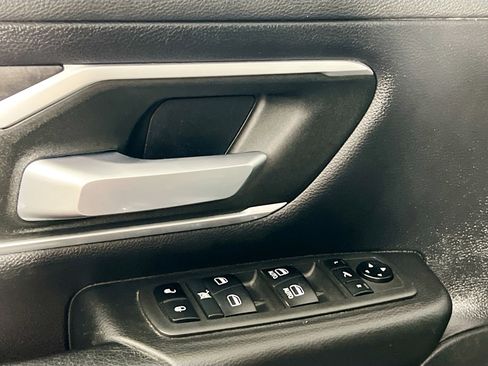 Used 2021 RAM 1500 Big Horn image 15