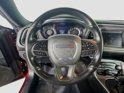 Used 2022 Dodge Challenger SXT w/ Blacktop Package image 13