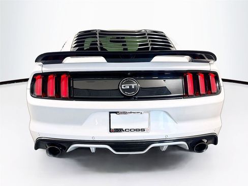 Used 2017 Ford Mustang GT Premium RWD image 23