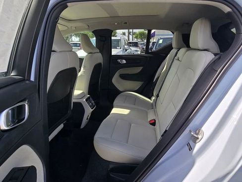 New 2026 Volvo XC40 B5 Plus w/ Protection Package Premier AWD/4WD image 15