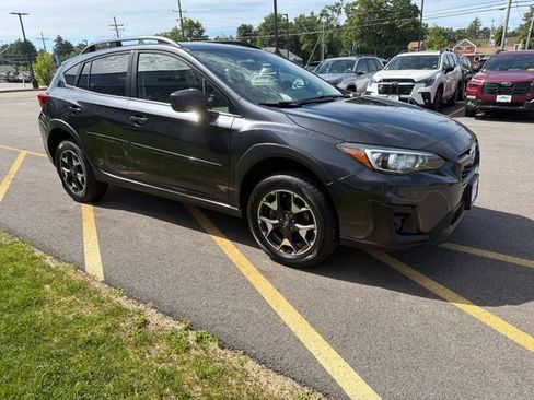 Used 2019 Subaru Crosstrek 2.0i Premium AWD/4WD image 3
