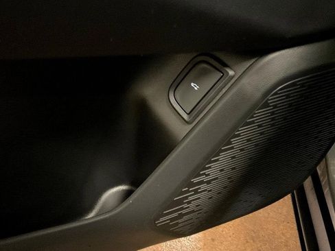 New 2026 Chevrolet Equinox LT w/ Convenience Package II image 27