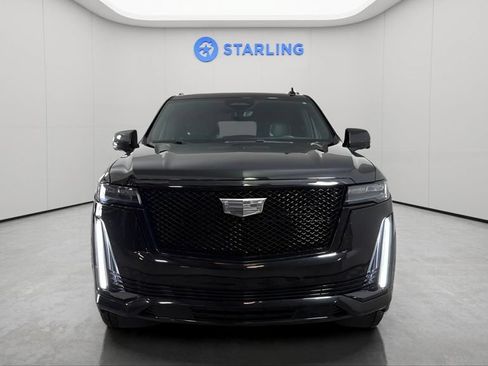 Used 2023 Cadillac Escalade Sport w/ LPO, ONYX Package AWD/4WD image 15