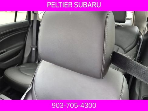 Used 2019 Buick Envision Essence FWD image 21