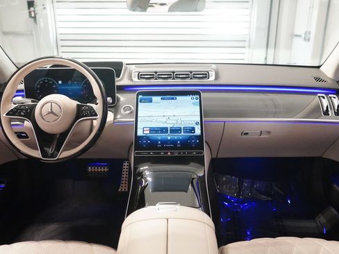 Used 2024 Mercedes-Benz S 580 4MATIC Sedan image 14