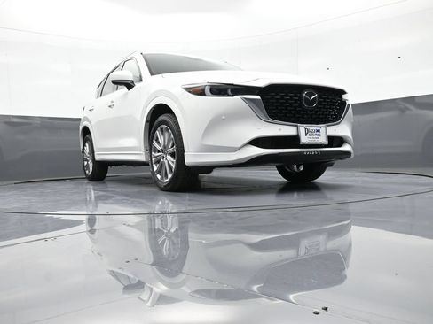 Used 2023 MAZDA CX-5 Signature AWD/4WD image 29