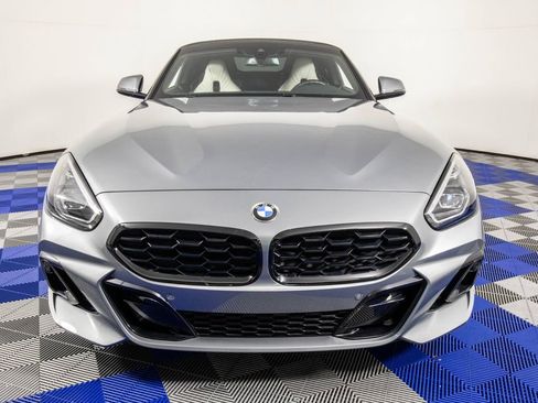 Used 2023 BMW Z4 sDrive30i w/ Premium Package RWD image 3