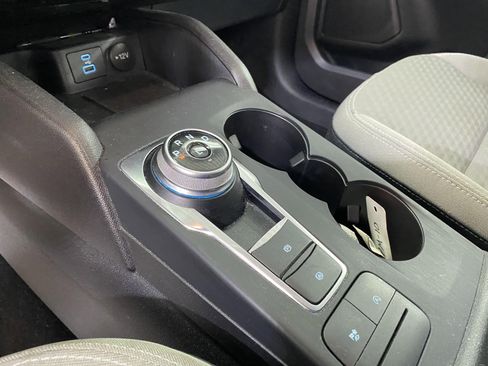 Used 2022 Ford Escape SE w/ Cold Weather Package AWD/4WD image 20