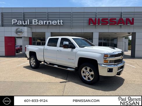 Used 2017 Chevrolet Silverado 2500 LTZ w/ Duramax Plus Package AWD/4WD image 13
