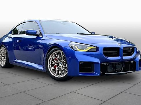 Used 2026 BMW M2 w/ Lighting Package RWD image 2