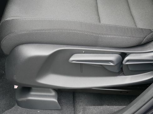 New 2026 Honda CR-V LX image 15