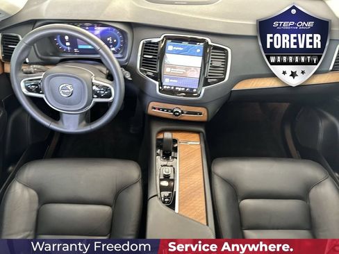Used 2024 Volvo XC90 B6 Plus w/ Protection Package Premier AWD/4WD image 17