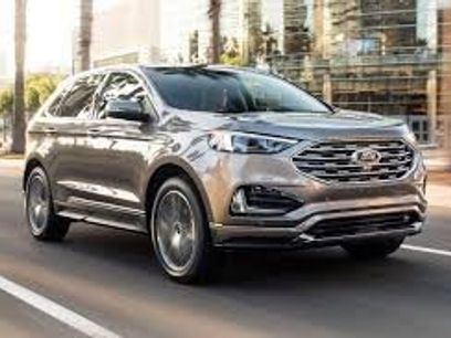 Used 2019 Ford Edge Titanium