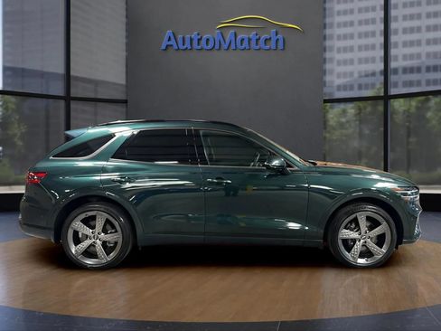 Used 2022 Genesis GV70 3.5T Sport w/ Sport Prestige Package AWD/4WD image 13