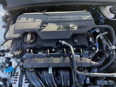 Certified 2026 Hyundai Elantra Sport w/ Cargo Package FWD image 29