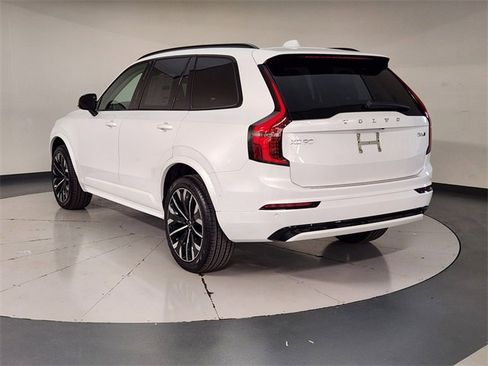 New 2026 Volvo XC90 B6 Ultra w/ Protection Package Premier image 6