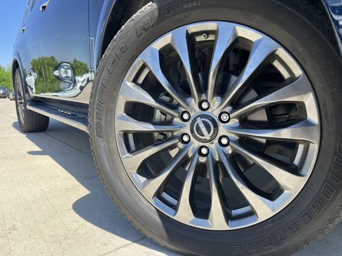 Used 2023 Nissan Armada Platinum w/ Captain's Chairs Package image 7