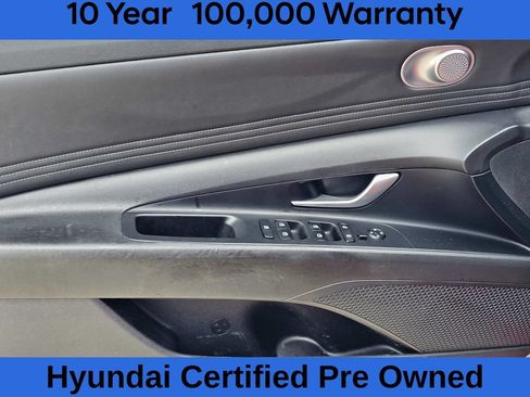 Certified 2023 Hyundai Elantra Limited FWD image 17