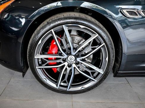 Used 2024 Maserati Quattroporte Modena Ultima Q4 image 43