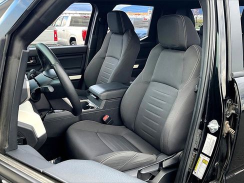 Used 2024 Toyota Tacoma TRD Off-Road image 26