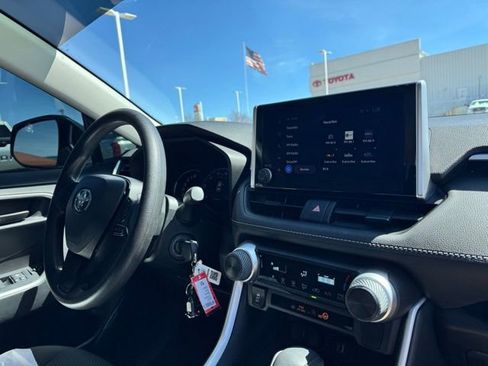 Used 2023 Toyota RAV4 LE image 43