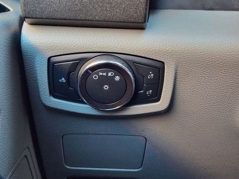 Used 2019 Ford F250 XL w/ Power Equipment Group image 25