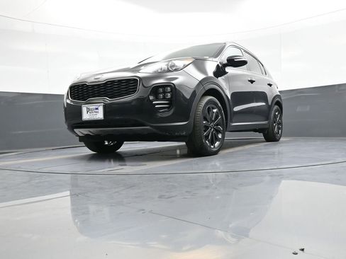 Used 2019 Kia Sportage EX w/ EX Sport Appearance Package AWD/4WD image 24