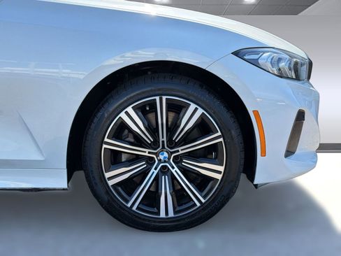 Certified 2025 BMW 330i xDrive Sedan w/ Convenience Package AWD/4WD image 11
