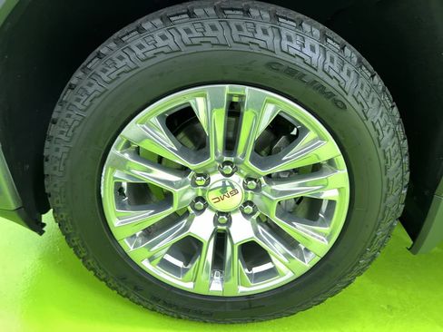 Used 2021 GMC Sierra 1500 Denali AWD/4WD image 16