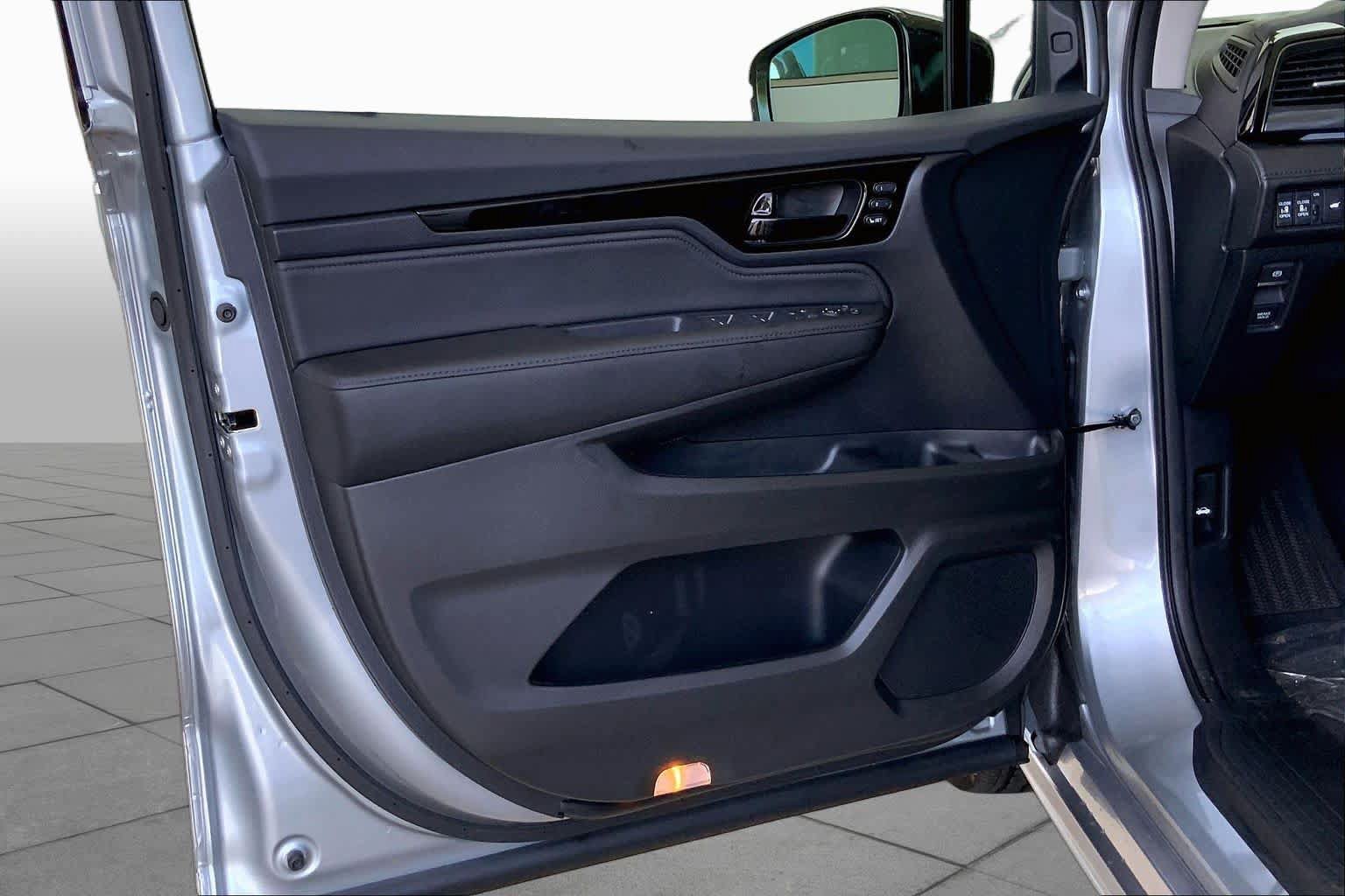 New 2026 Honda Odyssey Elite image 12