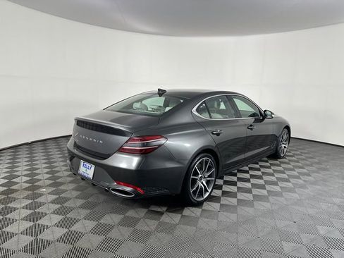 Used 2025 Genesis G70 2.5T RWD image 6