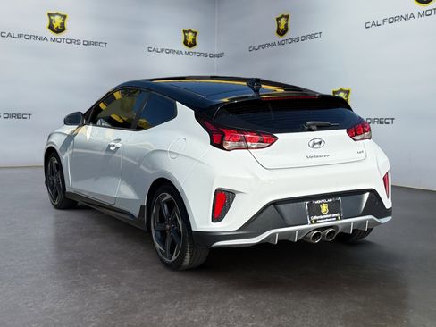 Used 2019 Hyundai Veloster Turbo Ultimate image 3