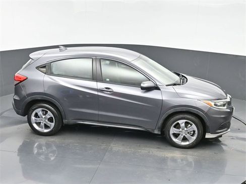 Certified 2021 Honda HR-V LX image 36